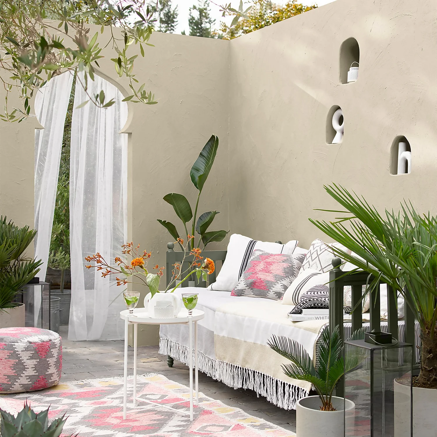 Sandtex Ultra Smooth Masonry Paint - Country Stone - 150ml