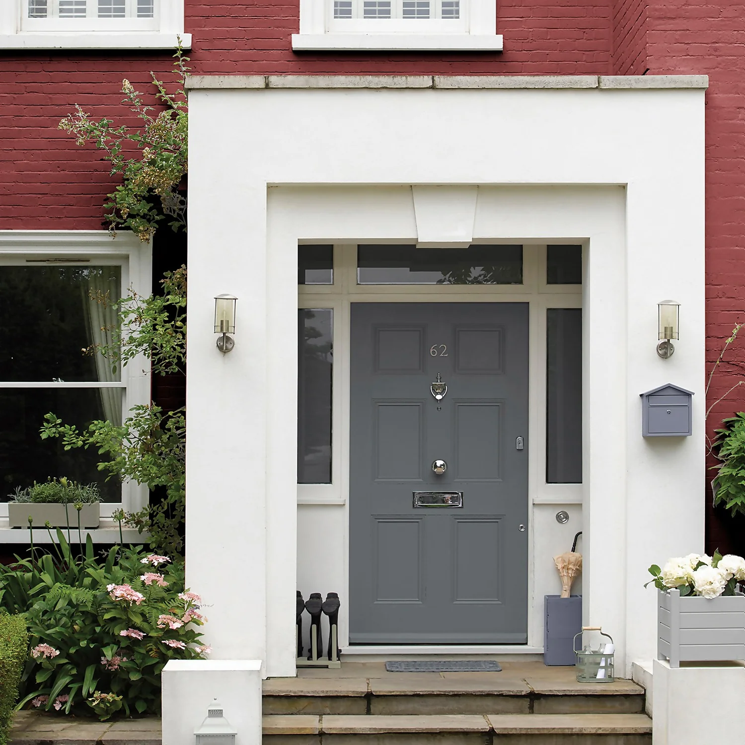 Sandtex® Ultra Smooth Masonry Paint Hot Brick - 2.5L