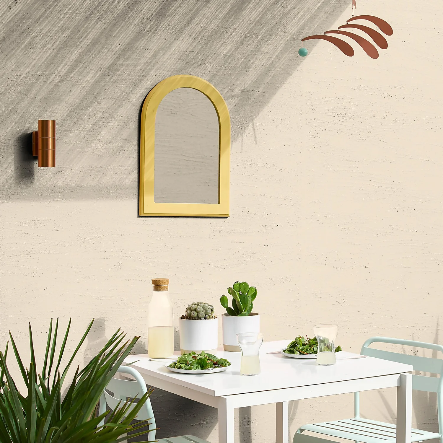 Sandtex® Textured Masonry Paint Magnolia - 5L