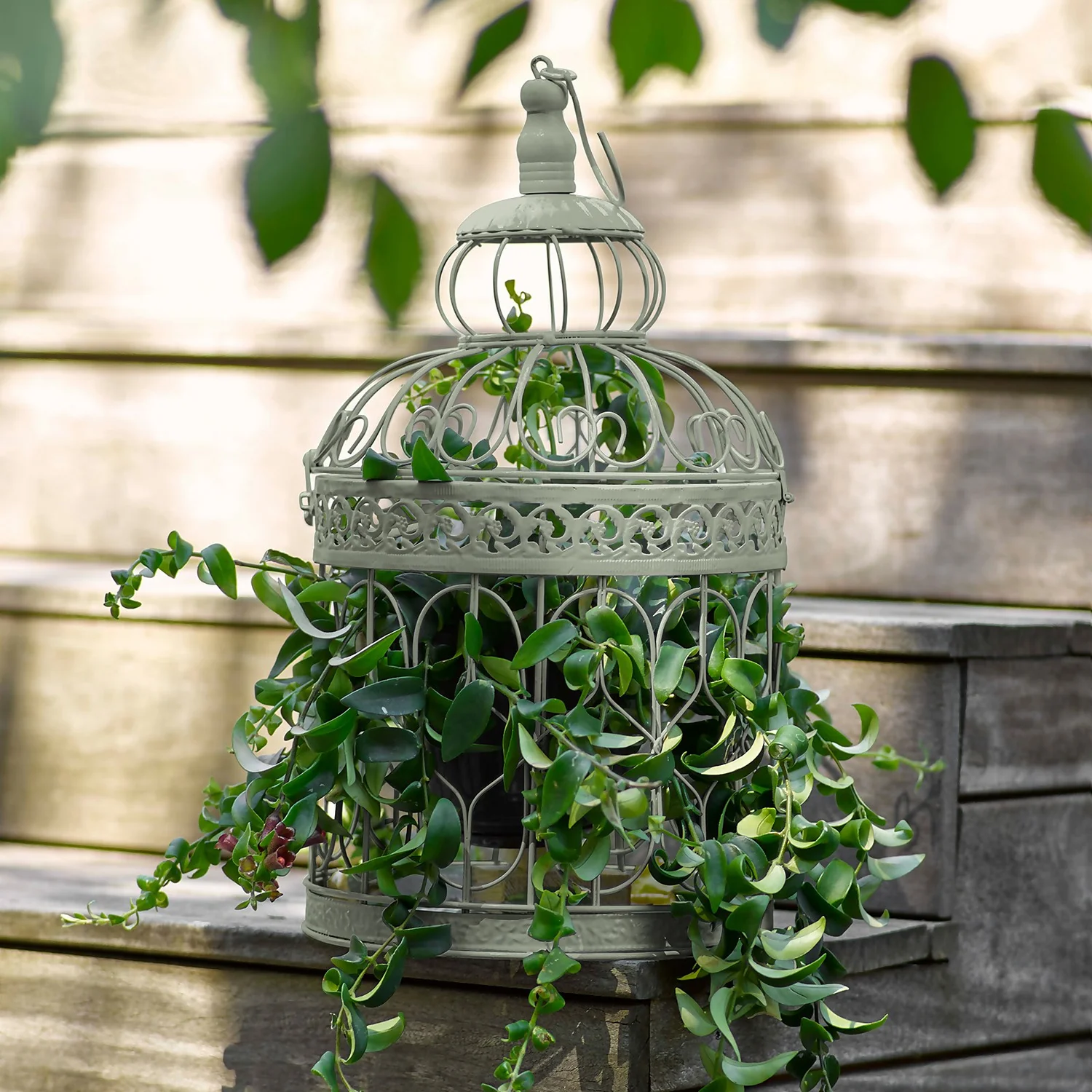 Sandtex® Exterior 10 Year Satin Paint Bay Tree - 2.5L