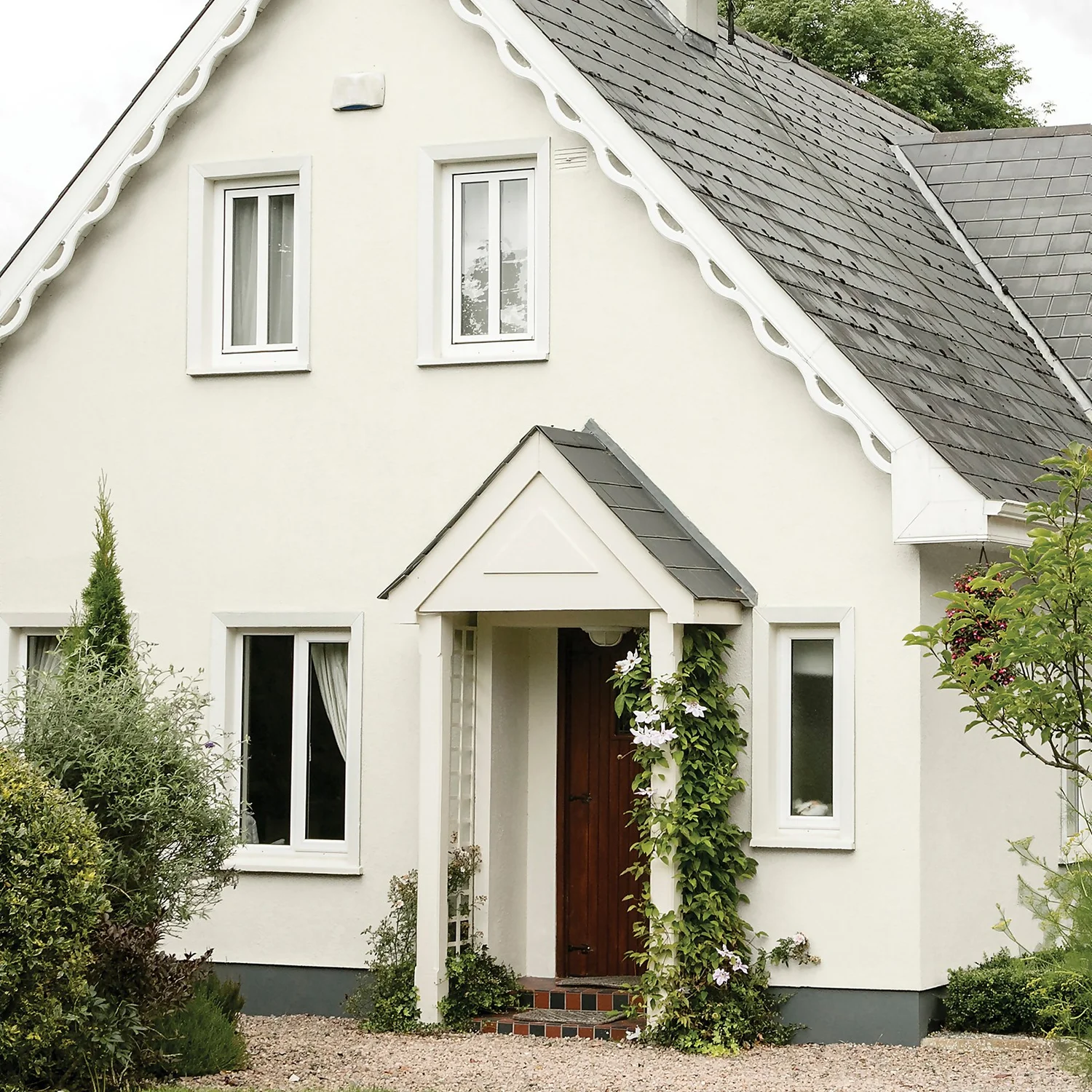 Sandtex® Ultra Smooth Masonry Paint Cotton Belt - 5L