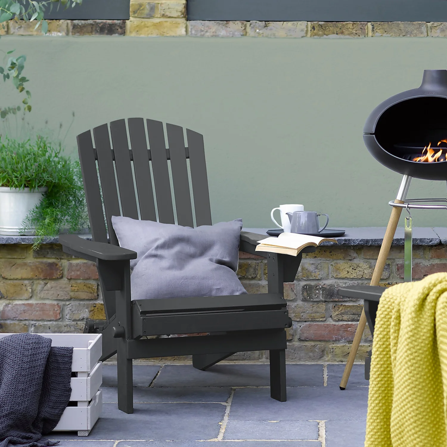 Sandtex® Exterior 10 Year Gloss Paint Smokey Grey - 750ml