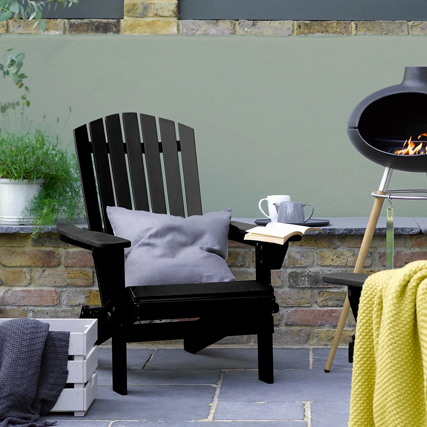 Sandtex® Exterior 10 Year Satin Paint Black - 750ml