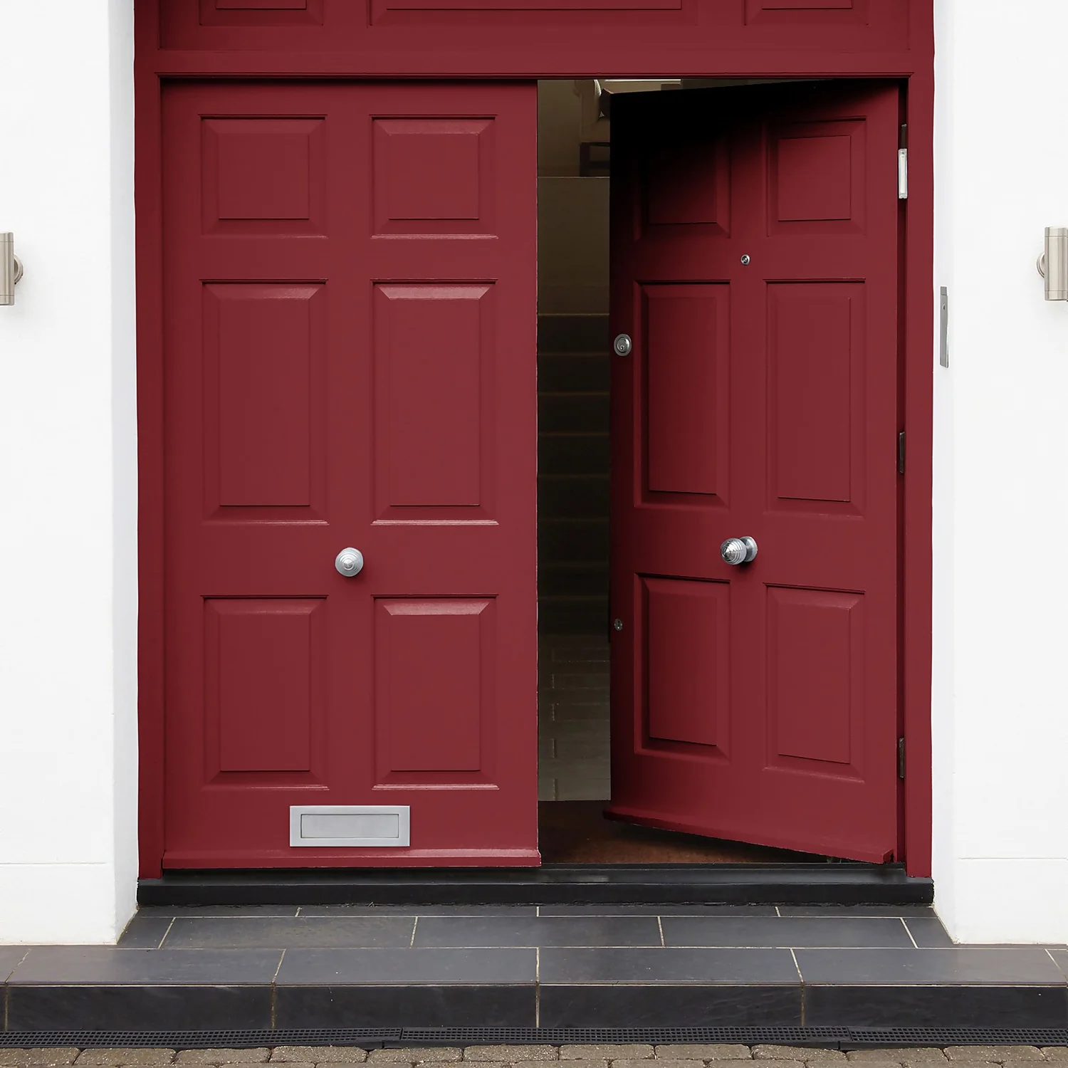 Sandtex® Exterior 10 Year Gloss Paint Classic Burgundy - 2.5L