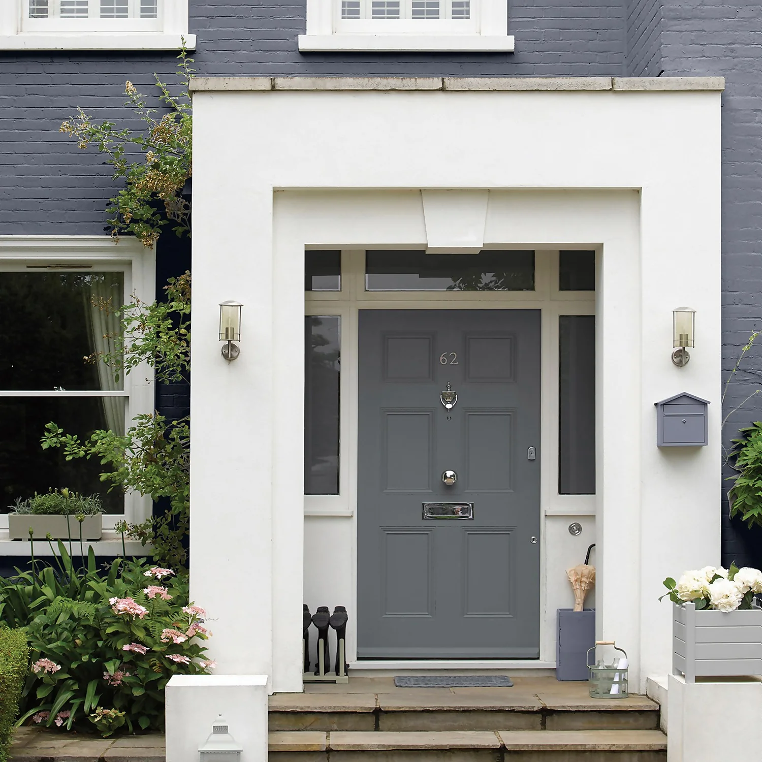 Sandtex® Ultra Smooth Masonry Paint Vermont Grey - 10L