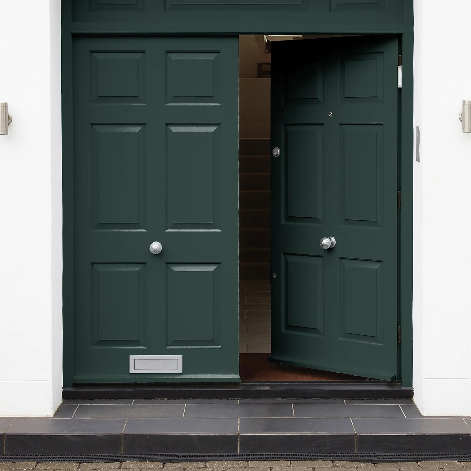 Sandtex® Exterior 10 Year Gloss Paint Racing Green -750ml