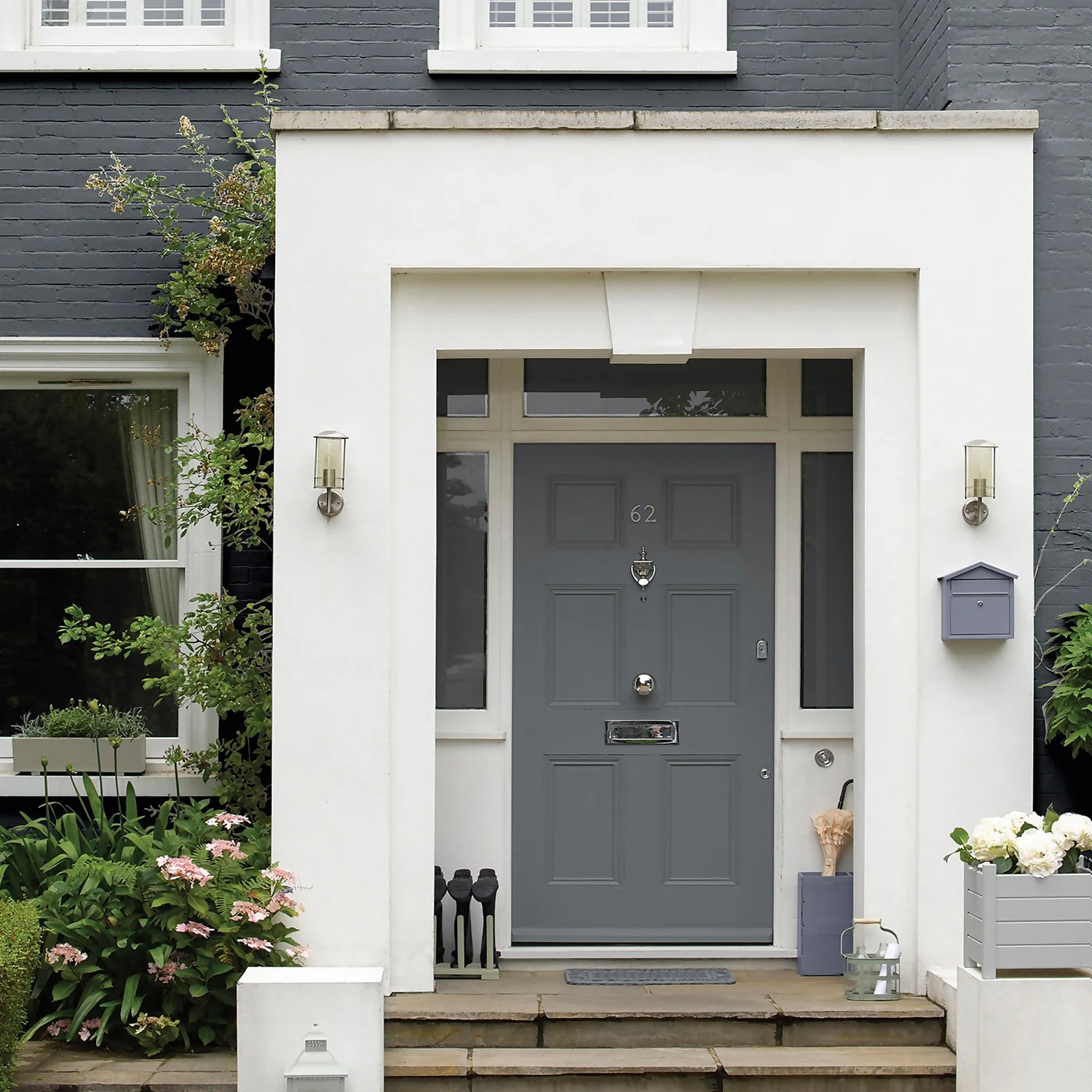 Sandtex® Ultra Smooth Masonry Paint Slate Grey - 10L