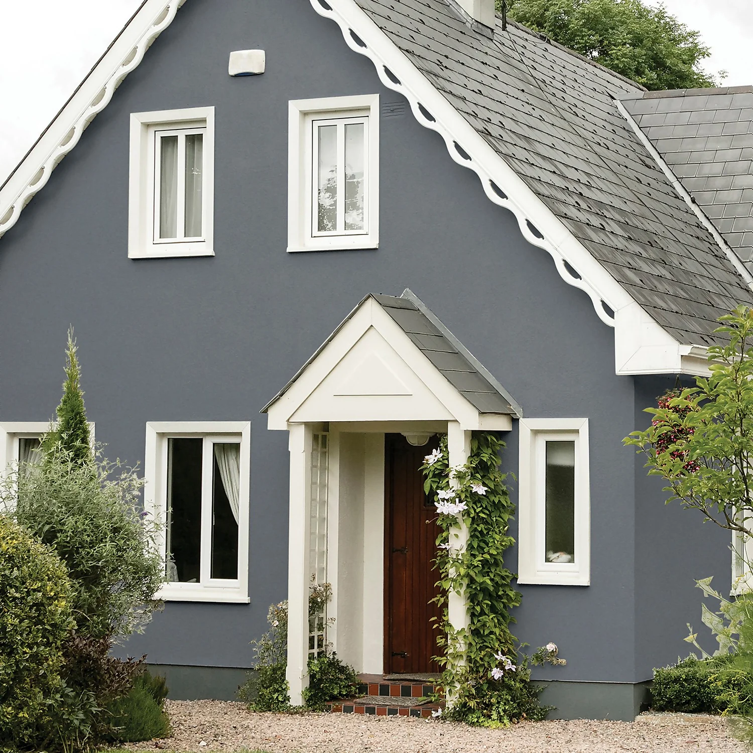 Sandtex® Ultra Smooth Masonry Paint Slate Grey - 5L